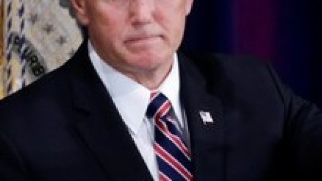 <p>
	Американският вицепрезидент Майк Пенс.<em> Снимка: Ройтерс</em></p>
