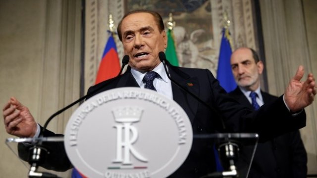 <p>
	Силвио Берлускони. <em>Снимка: Архив Ройтерс</em></p>
