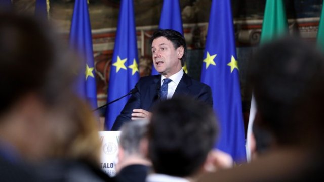 <p>
	Премиерът на Италия Джузепе Конте. <em>Снимка: Alessia Pierdomenico/Bloomberg</em></p>
