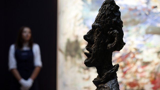 <p>
	Сред &quot;звездите&quot; в разпродажбата на Sotheby&#39;s са 14 платна от началото на 20 в. <em>Снимка: Ройтерс</em></p>
