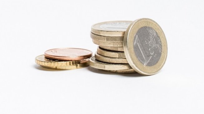 Нетните активи на пенсионните фондове нарастват с 18% за година