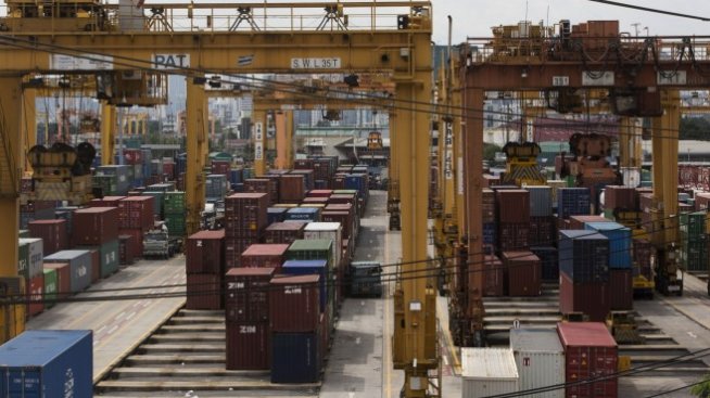 ЕС е внесъл почти два пъти по-малко стоки от Великобритания до февруари