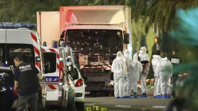 Нов атентат във Франция