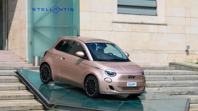 Синдикат: Stellantis ще запише пета поредна година на производствен спад в Италия