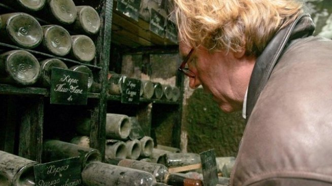 Съветът на ЕС забранява вноса на стоки от Крим