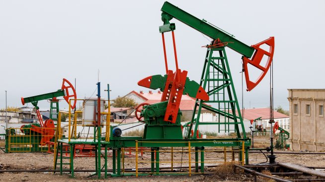 Цената на петрола се стабилизира след два дни на ръст*