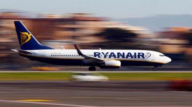 Ryanair постигна споразумение с ирландските пилоти