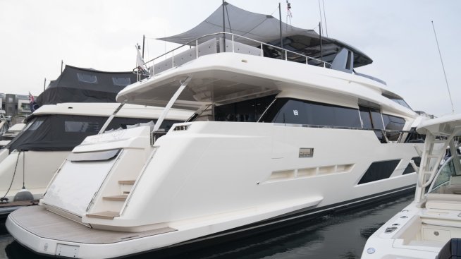 Производителят на луксозни яхти Ferretti иска да листне акции и в Милано