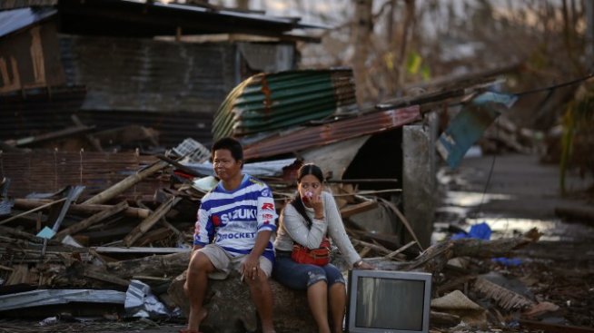 Китай отнесе критики за малката си финансова помощ за Филипините