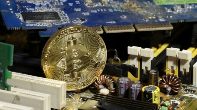 Биткойнът може да свали от власт големите технологични играчи