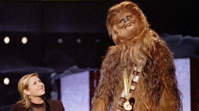 След смъртта на Кари Фишър Walt Disney се изправя пред дилема