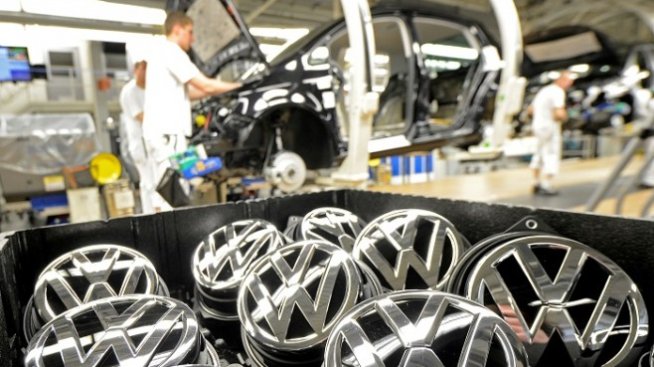 Неравният път на Volkswagen от дизелгейт към "нова и по-добра" компания