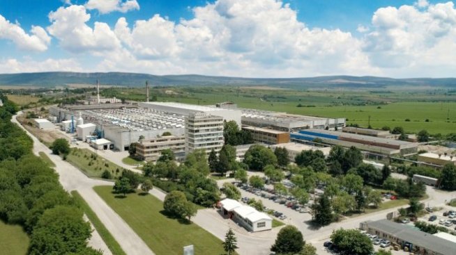 &bdquo;Алкомет&ldquo; свива печалбата до 67 хил. лева към полугодието заради пандемията
