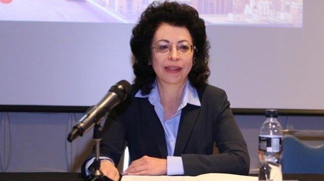 Нина Стоянова: 81% от трансакциите в еврозоната през 2022 г. са с безналични плащания