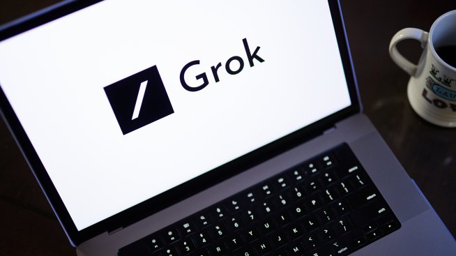 Microsoft добавя AI моделите на xAI в своя облак