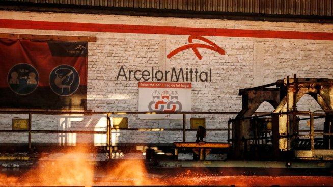 Засилващият се пазар на стомана помага на ArcelorMittal да победи прогнозите