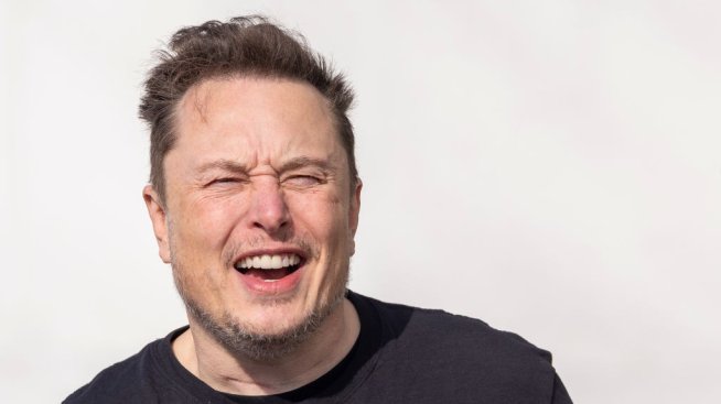 Как Tesla се приземи на земята след години възход