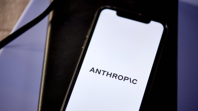 Amazon ще инвестира още 4 млрд. долара в Anthropic, най-големия съперник на OpenAI