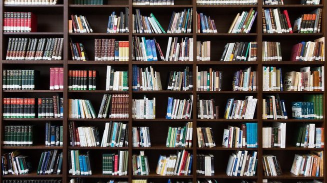 Как технологиите скъсиха пътя на книгата до читателя?