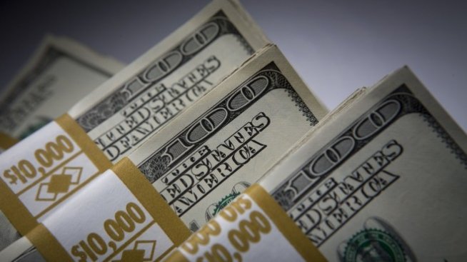 Световната M&A активност счупи всички рекорди, надвишавайки 5 трлн. долара