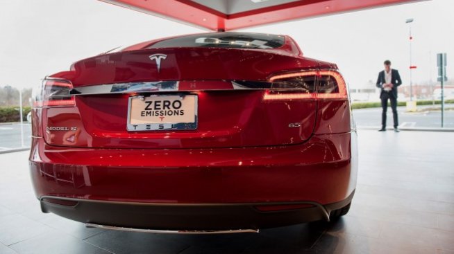 Tesla надмина и Volkswagen по пазарна капитализация