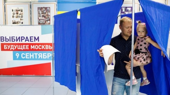 Изборите в Русия протичат спокойно