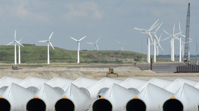 Графика на деня: Производството на електроенергия от ВЕИ в ЕС 