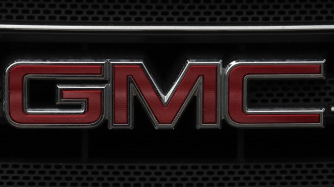 GM иска да доминира в сегмента на електрическите пикапи със своя нов Hummer