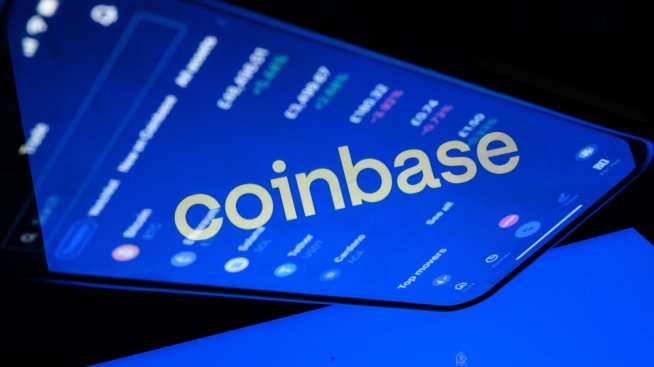 Coinbase намалява загубата и изненада с по-малък спад на приходите