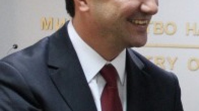  Драгомир Стойнев: Внасяме сигнали в прокуратурата за източване на енергетиката