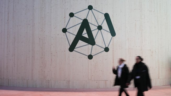 Защо Microsoft призна, че изкуственият интелект ни прави по-глупави