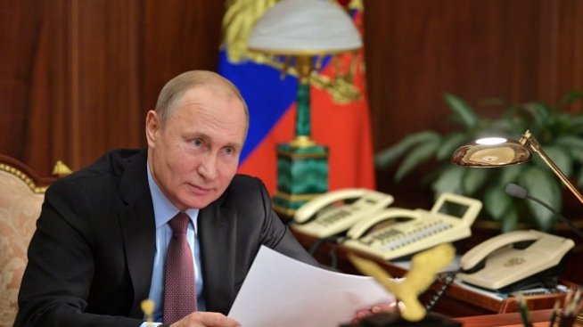 Русия обмисля конституционни промени, за да задържи Путин на власт