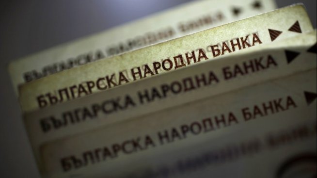 Работодатели искат да се премахне минималната работна заплата