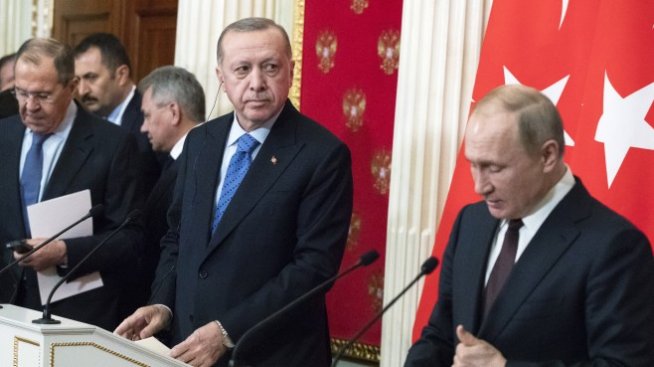 Всяка среща на Путин и Ердоган деградира европейците до зрители