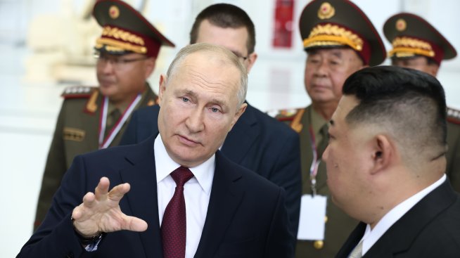 Путин: Русия ще помогне на КНДР да разработи сателити