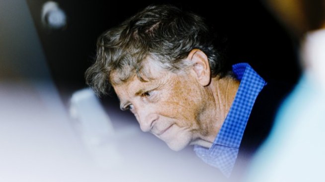 Бил Гейтс: САЩ трябва да помогнат на бедните страни за снабдяване с ваксина