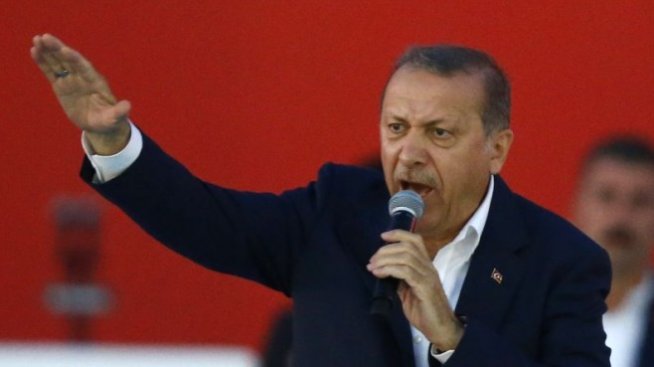 Търканията в НАТО ескалират заради турската намеса в Либия