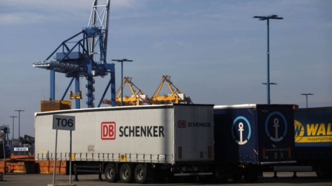 Deutsche Bahn се готви да продаде логистичното си звено DB Schenker