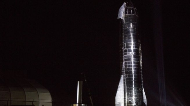 Мъск към SpaceX: Топ приоритет е новата ракета Starship