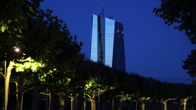 ЕЦБ обмисля удължаване на мораториума за дивиденти от банките 