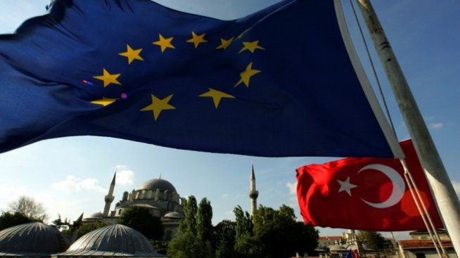 "Дивангейт" разтърсва Брюксел