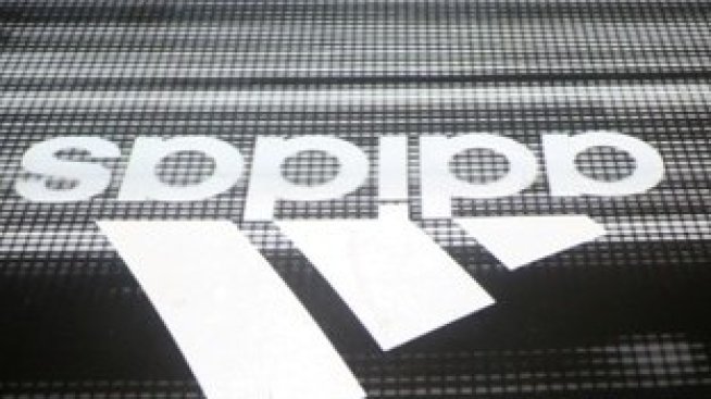 Четири от най-силните футболни отбори в света ще играят с "рециклирани" фланелки