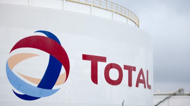 Total продава активи за 905 млн. долара