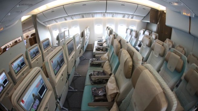 Дубай инжектира 2 млрд. долара в националния превозвач Emirates