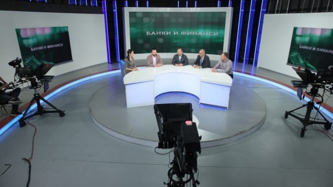 Банките променят онлайн банкирането и комуникацията с клиентите