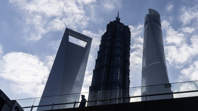 Митата и очакванията за високи лихви в САЩ потопиха азиатските пазари