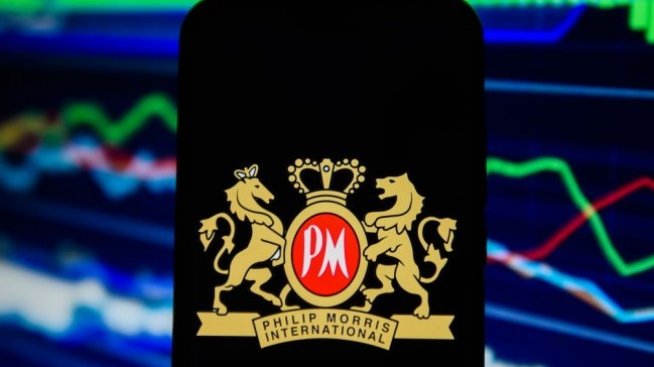 FDA: IQOS излага по-малко на токсични вещества от цигарите