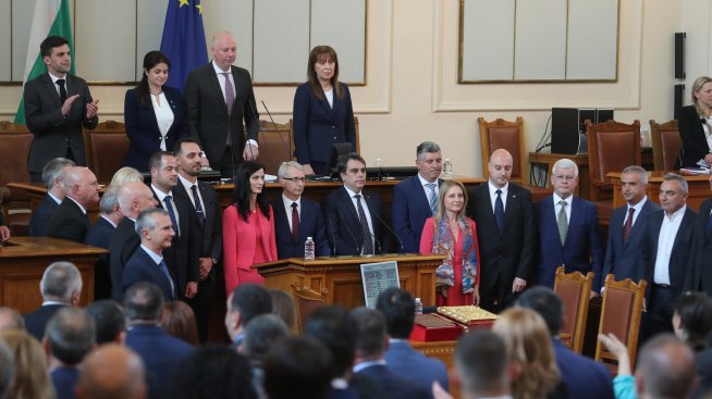 По-важното от миналата седмица: България вече отново има редовно правителство 