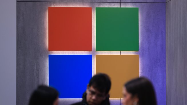 Microsoft призова част от служителите си в Китай да се преместят в друга страна