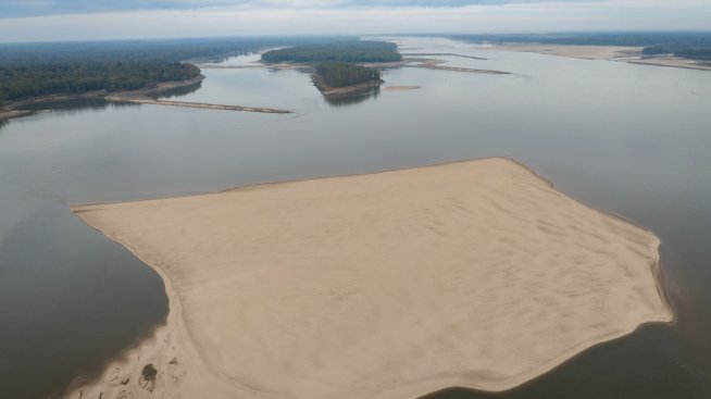 Сушата създава все повече рискове за Microsoft, Meta и други технологични компании